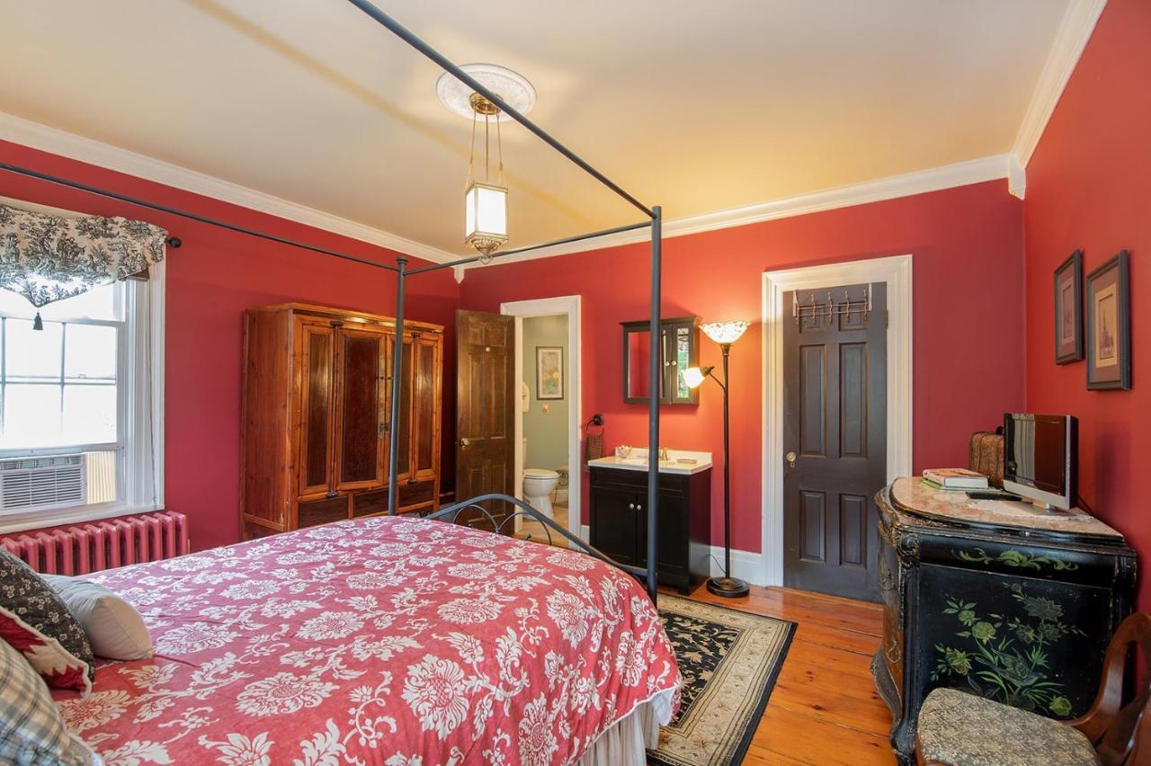 Van Winkle Inn Greenville エクステリア 写真