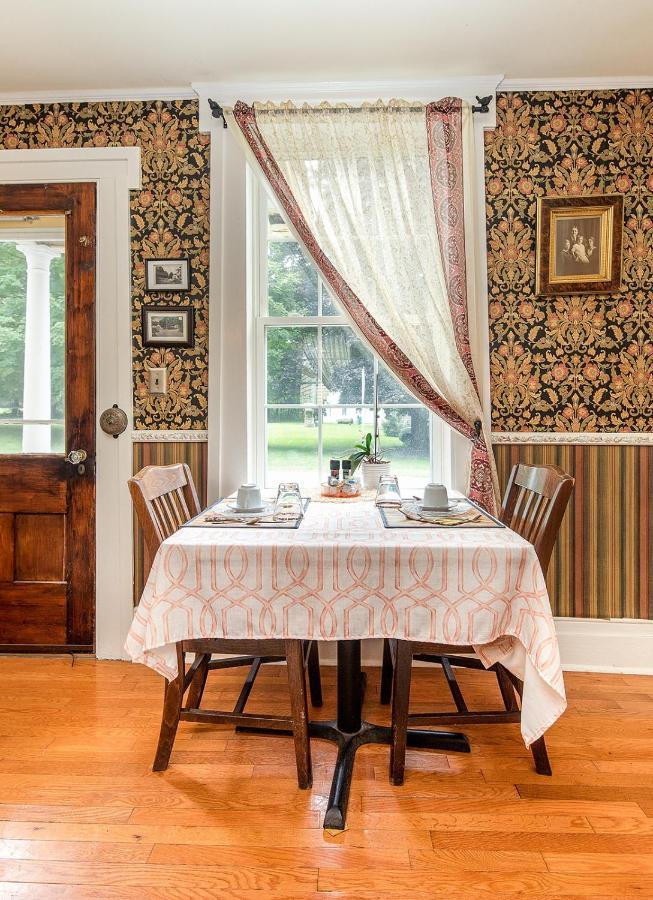Van Winkle Inn Greenville エクステリア 写真