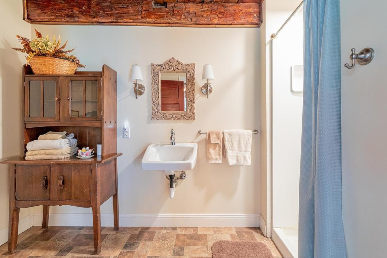 Van Winkle Inn Greenville エクステリア 写真