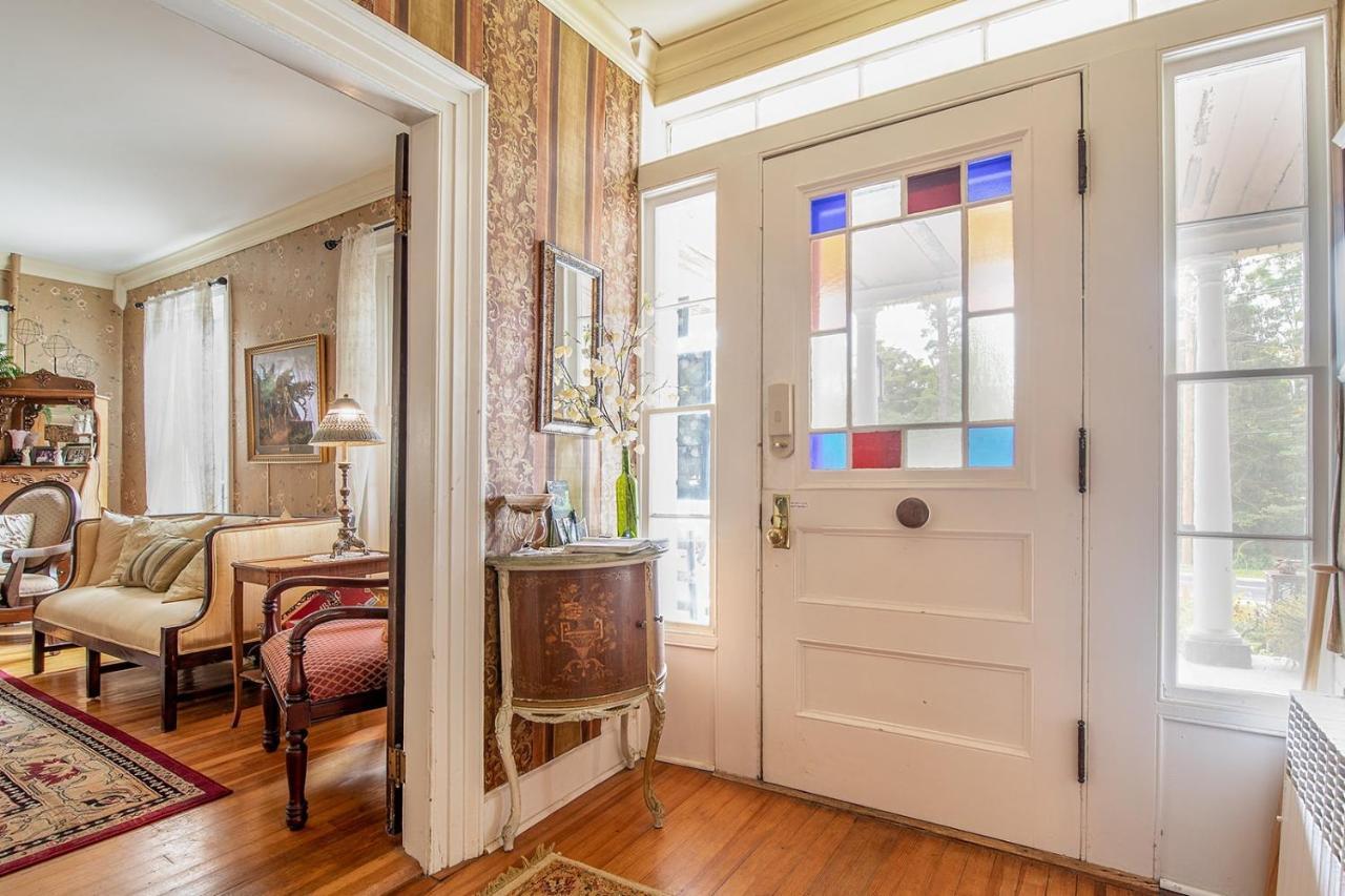 Van Winkle Inn Greenville エクステリア 写真