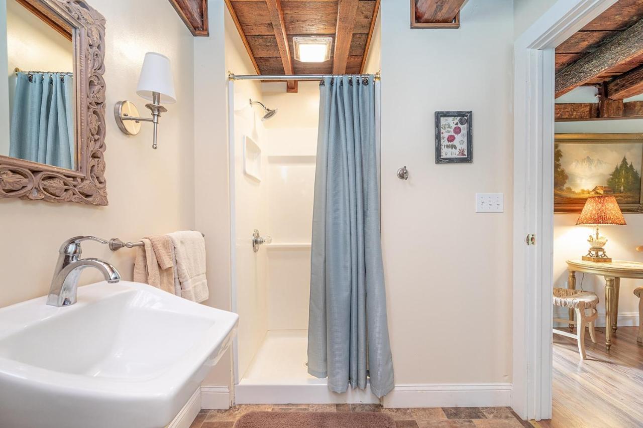 Van Winkle Inn Greenville エクステリア 写真