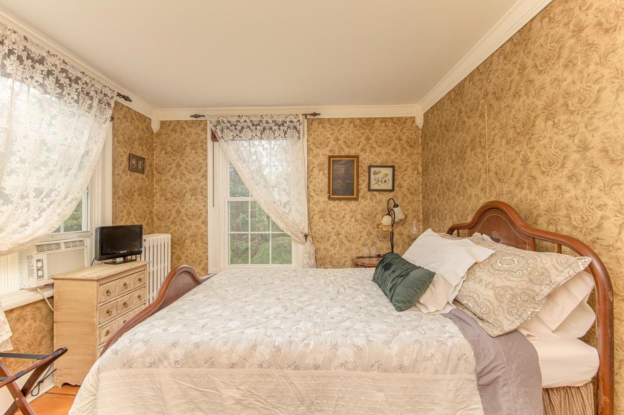 Van Winkle Inn Greenville エクステリア 写真