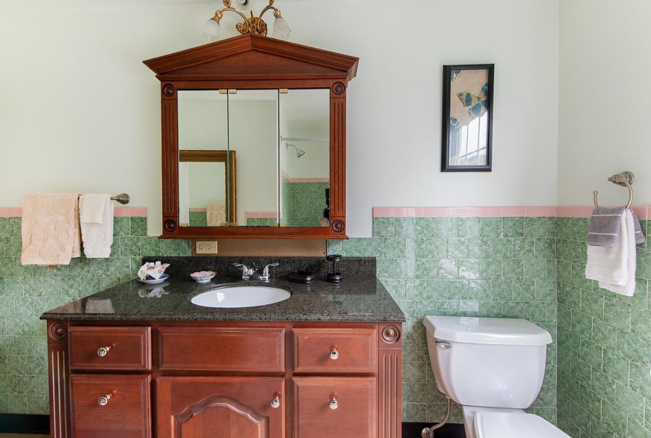 Van Winkle Inn Greenville エクステリア 写真